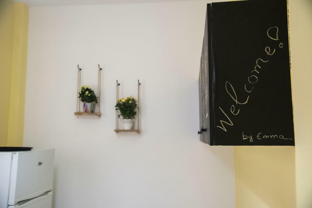 Cobalt Apartment Near Athens Airport Луца Экстерьер фото