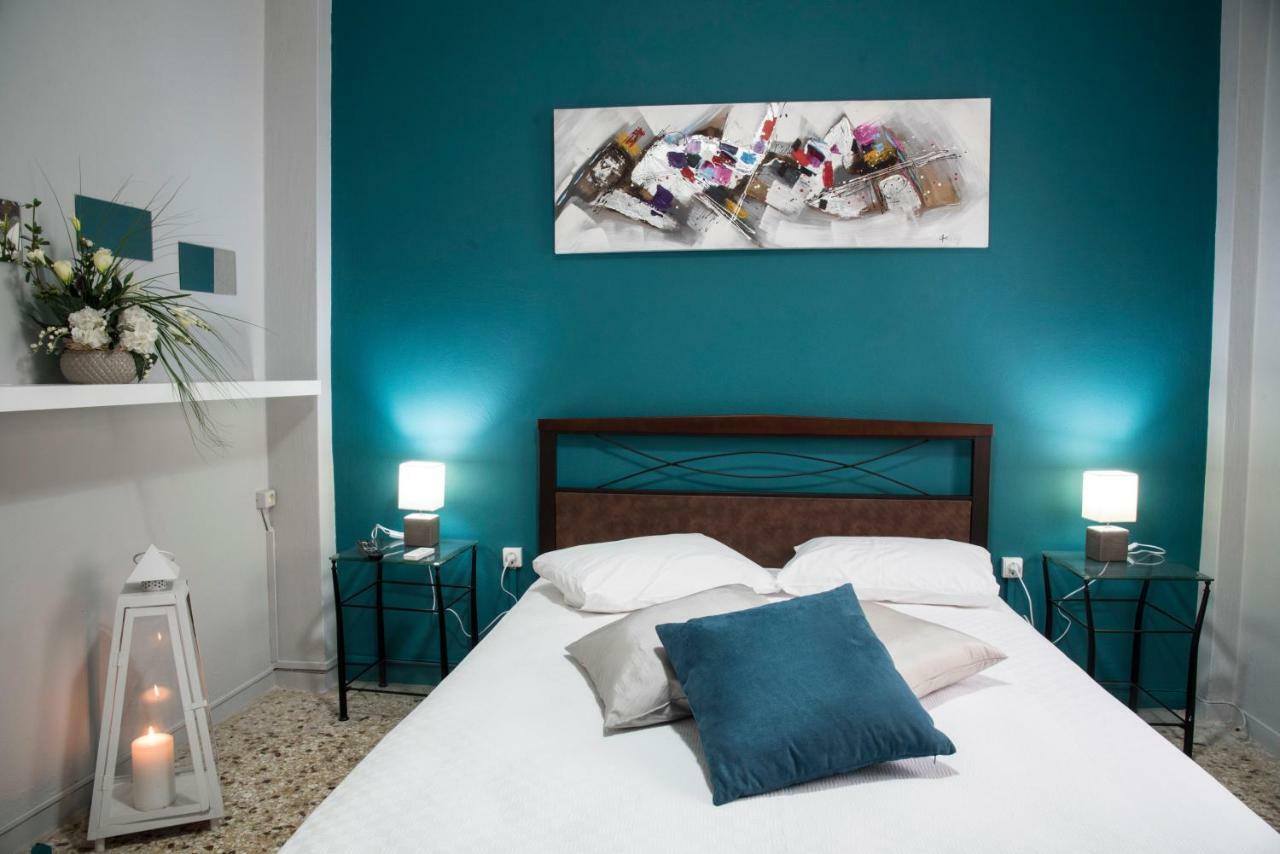 Cobalt Apartment Near Athens Airport Луца Экстерьер фото